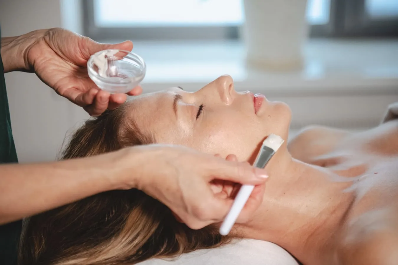 картинка Чистка лица на Holy Land Ampermy.ru в России 